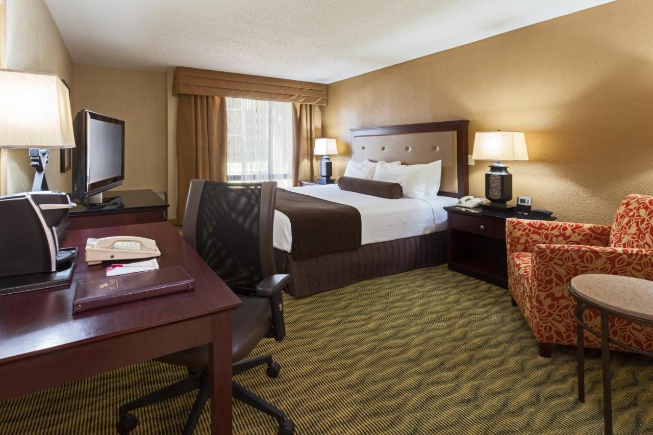Crowne Plaza Jacksonville Airport By Ihg Εξωτερικό φωτογραφία