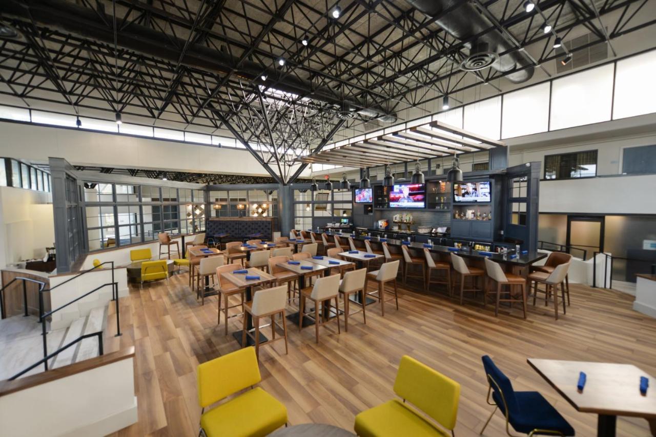 Crowne Plaza Jacksonville Airport By Ihg Εξωτερικό φωτογραφία