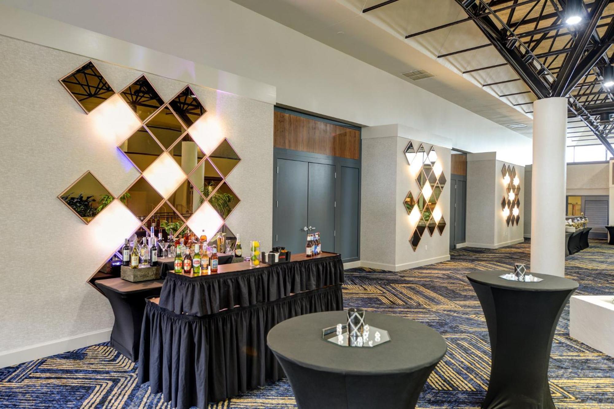 Crowne Plaza Jacksonville Airport By Ihg Εξωτερικό φωτογραφία