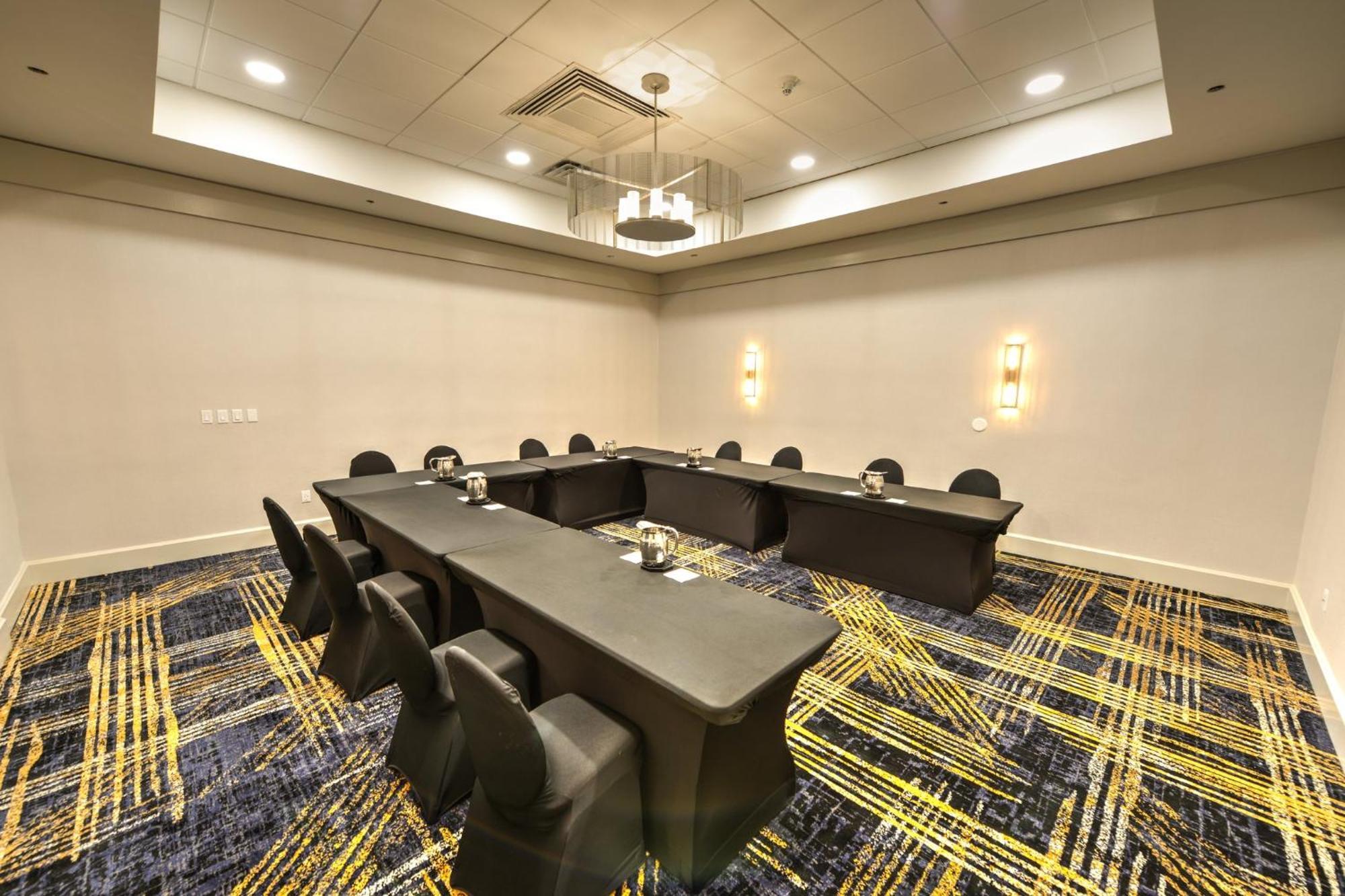 Crowne Plaza Jacksonville Airport By Ihg Εξωτερικό φωτογραφία