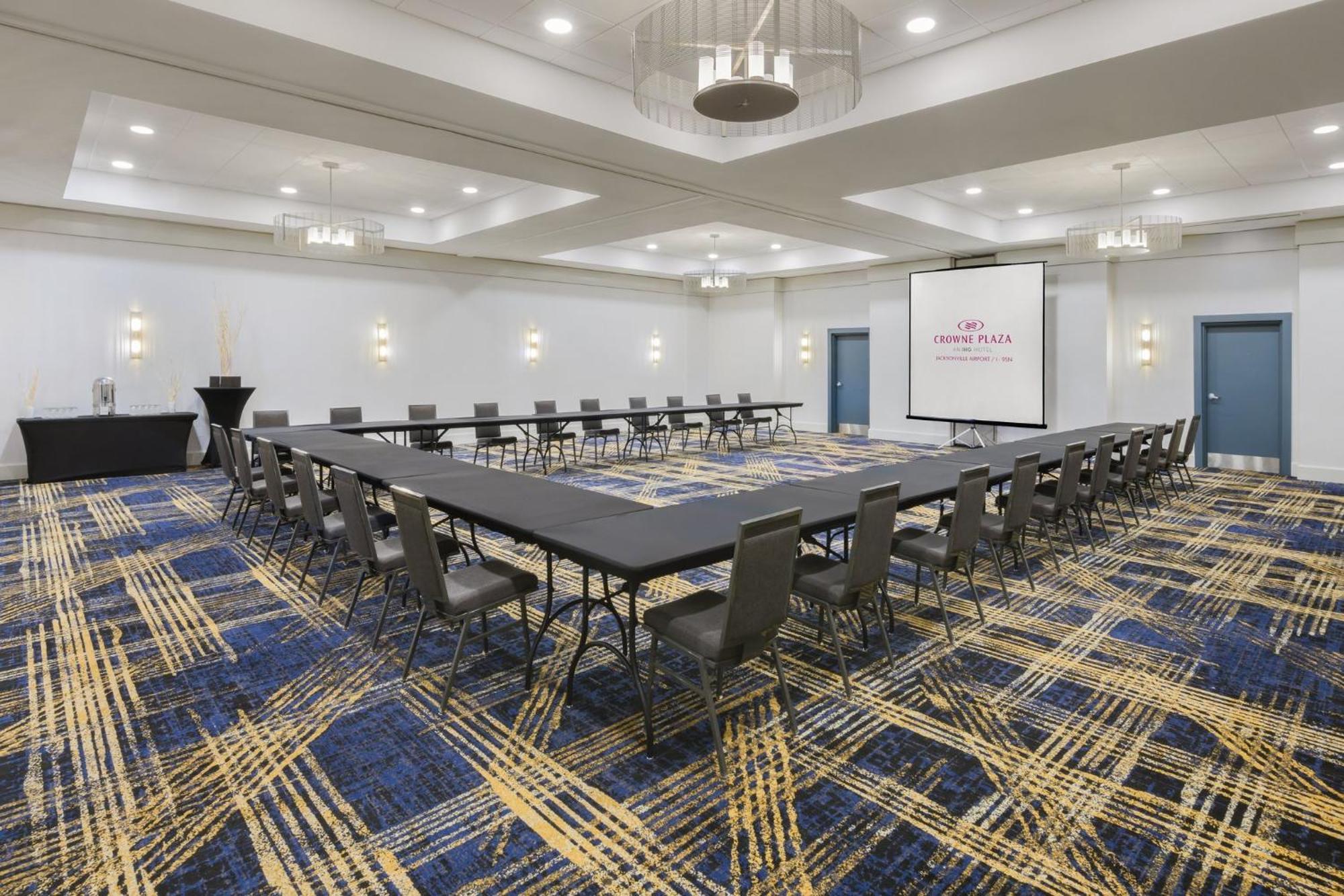 Crowne Plaza Jacksonville Airport By Ihg Εξωτερικό φωτογραφία