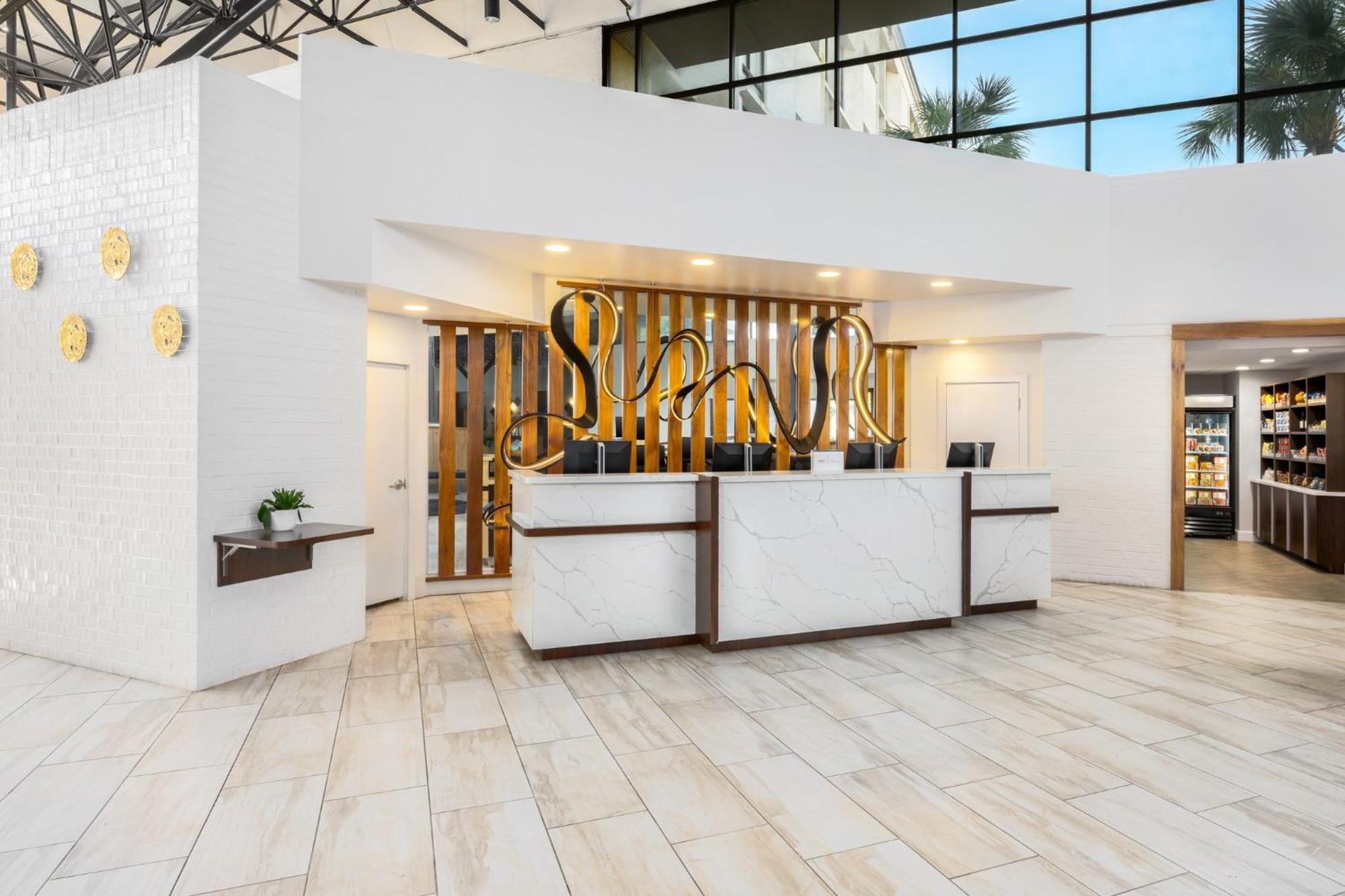 Crowne Plaza Jacksonville Airport By Ihg Εξωτερικό φωτογραφία