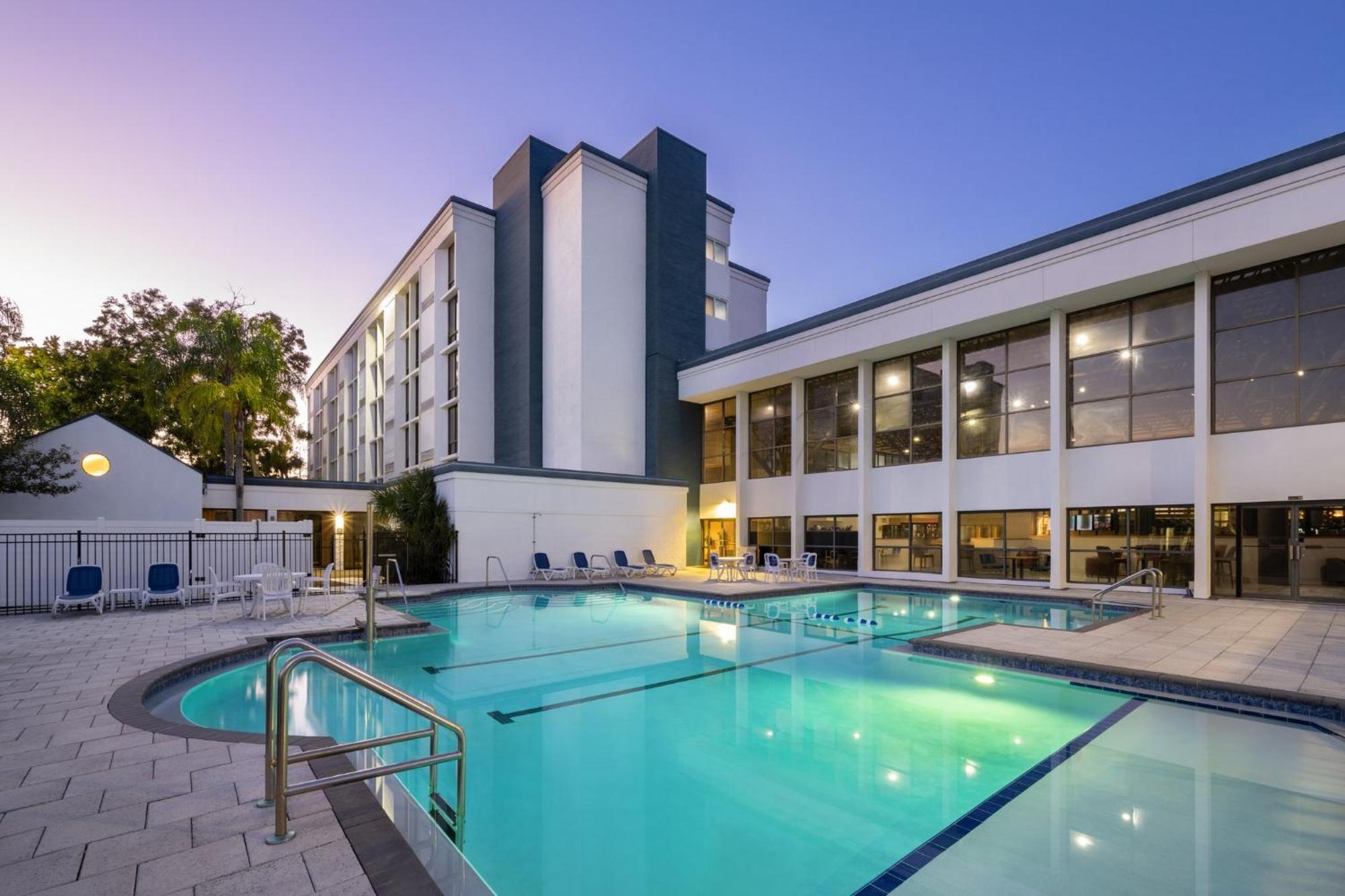 Crowne Plaza Jacksonville Airport By Ihg Εξωτερικό φωτογραφία