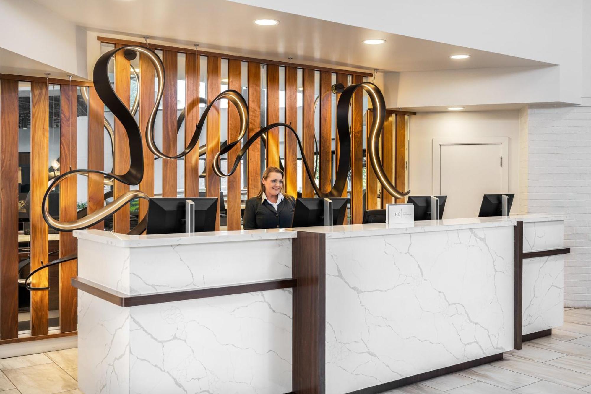 Crowne Plaza Jacksonville Airport By Ihg Εξωτερικό φωτογραφία